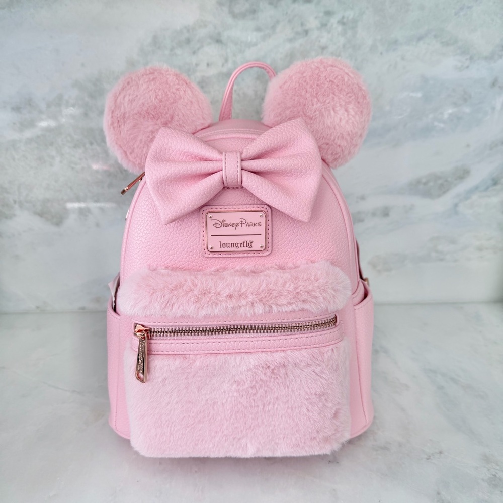NEW Loungefly Disney Exclusive Piglet Pink Minnie Ears Backpack - Picture 1 of 5